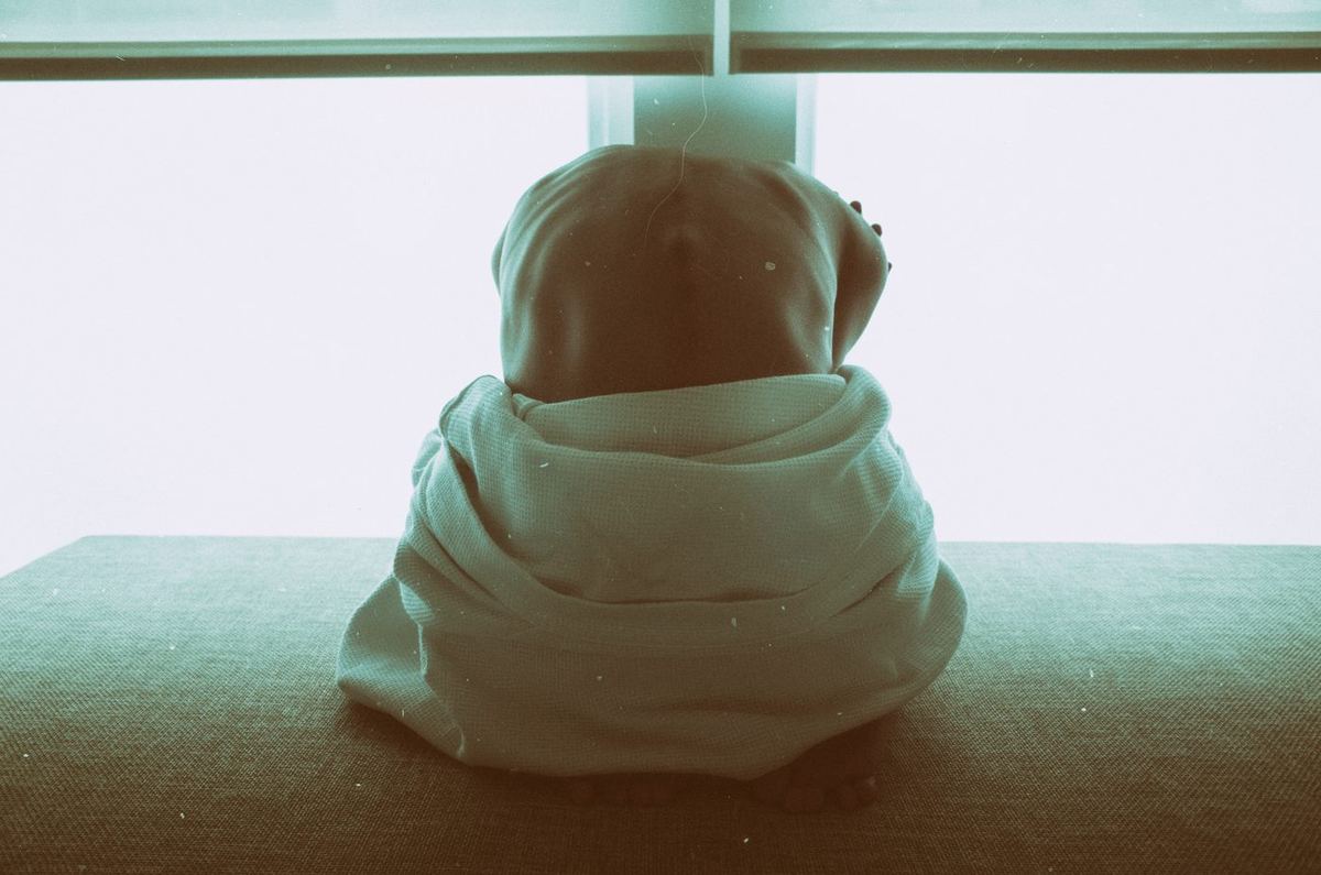 Photograph of the back of a ladys body